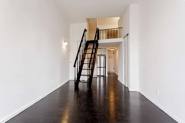 Rented by Mirador Real Estate | media 11