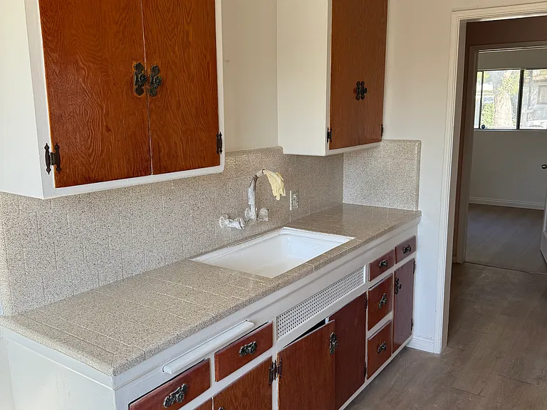 1479 W Evans St #1 — Photo 6