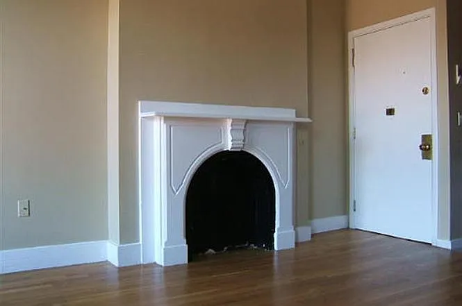 702 Massachusetts Ave #9 — Photo 1