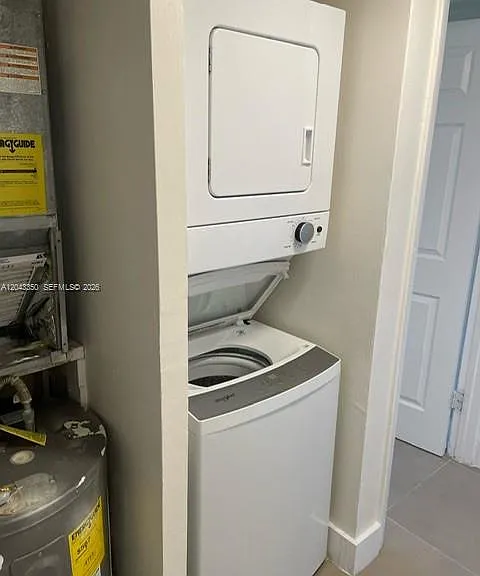 215 Lake Pointe Dr #109 — Photo 8