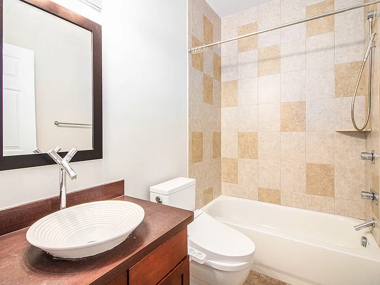 25575 Portico Ln — Photo 11