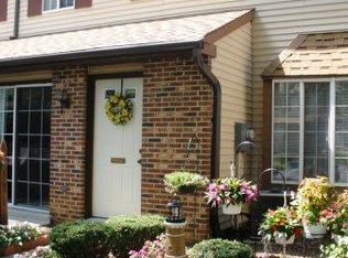 210 Charleston Grn, Malvern, PA 19355