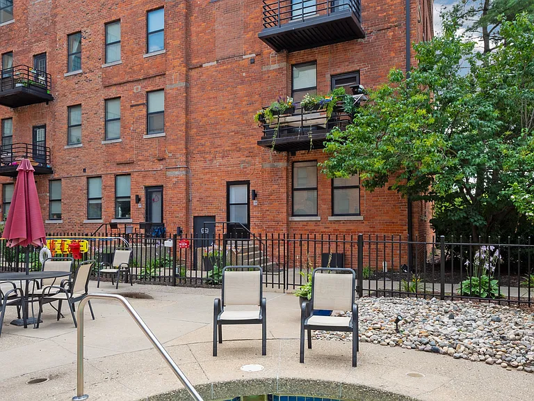 6533 E Jefferson Ave #224 — Photo 25
