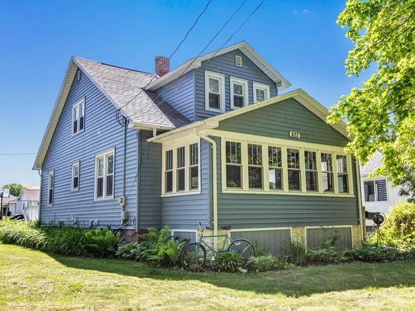 822 N 5th Ave, Sturgeon Bay, WI 54235