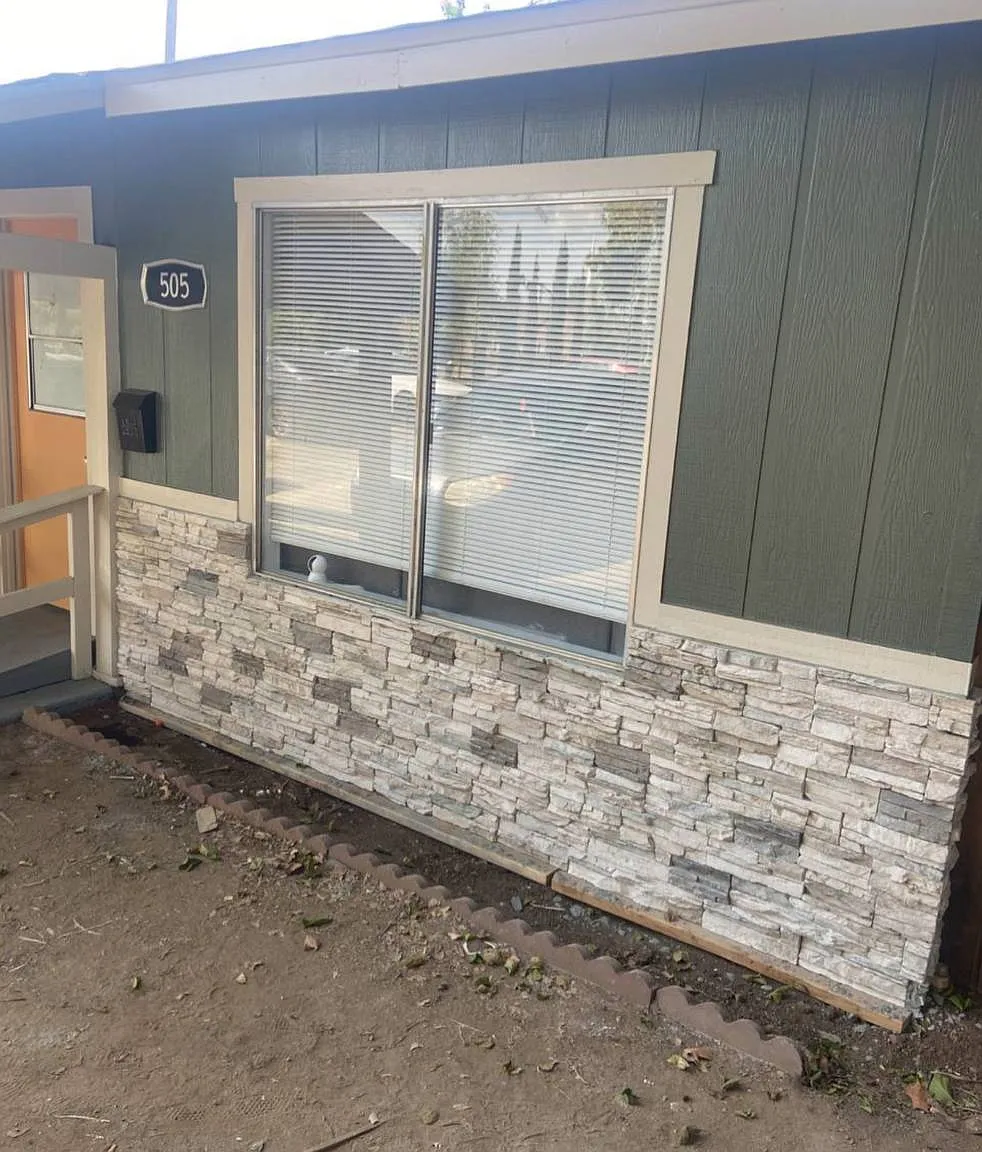 1 bed, 488 sqft, $890 — Photo 1