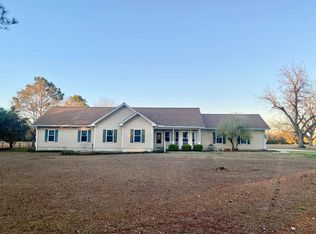 3288 Old Jakin Rd, Donalsonville, GA 39845