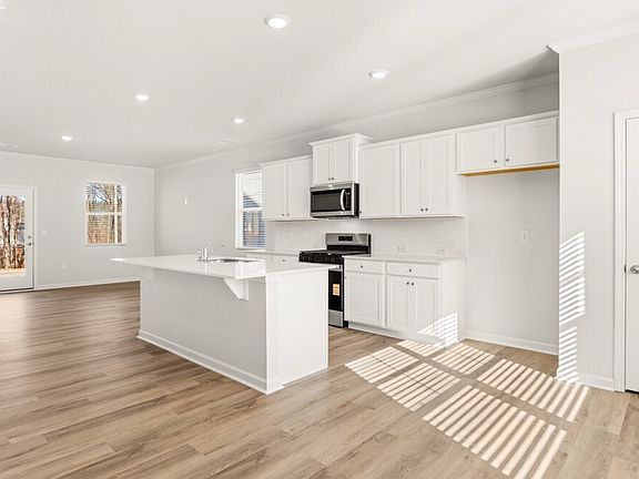 7th image of this home