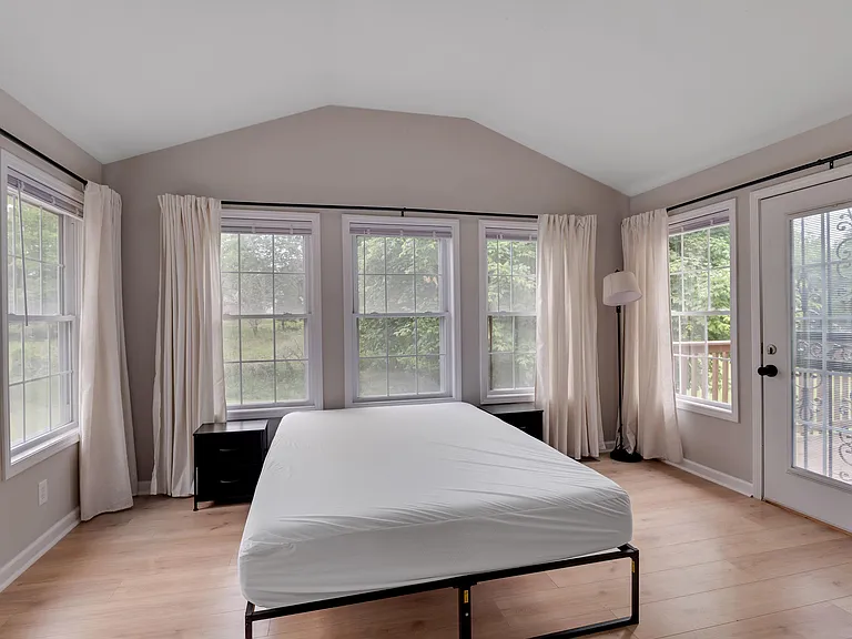 Wildwood Dr — Photo 2