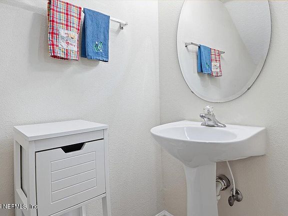 4th image of 6700 BOWDEN Road #702