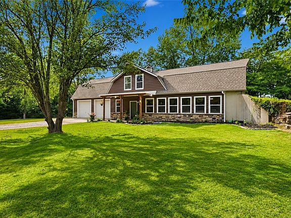 5th image of 12632 Elkhorn Rd
