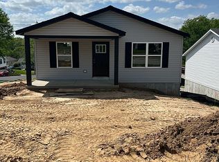 223 Fair St, Washington, MO 63090