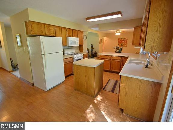 4th image of 21811 Durant St NE