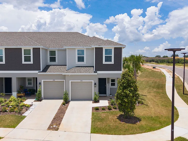 7771 Waterscape Dr — Photo 4