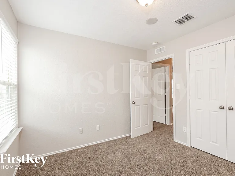 3003 Candleside Dr — Photo 13