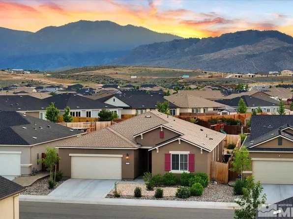 6736 Lookout Peak Dr, Carson City, NV 89701