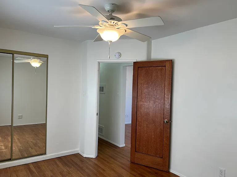 321 Wisconsin Ave #B — Photo 12