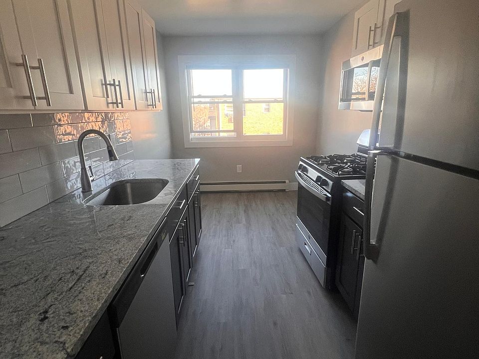 1st image of 430 Park Ave #B18