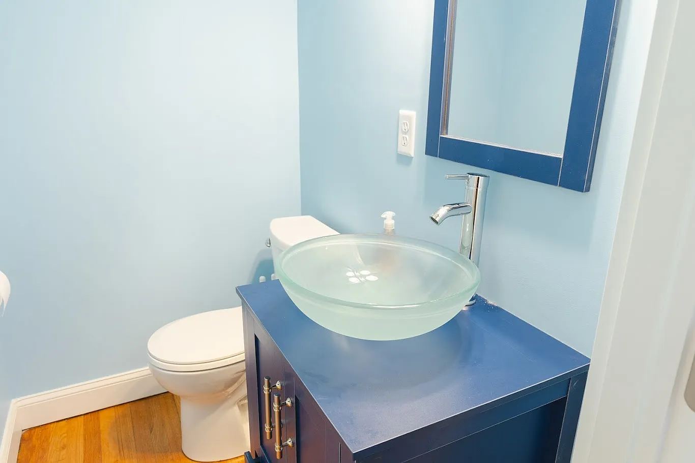 3 bed, 2.5 bath, 1875 sqft, $2,400 — Photo 2