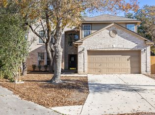 10546 Pembriar Cir, San Antonio, TX 78240
