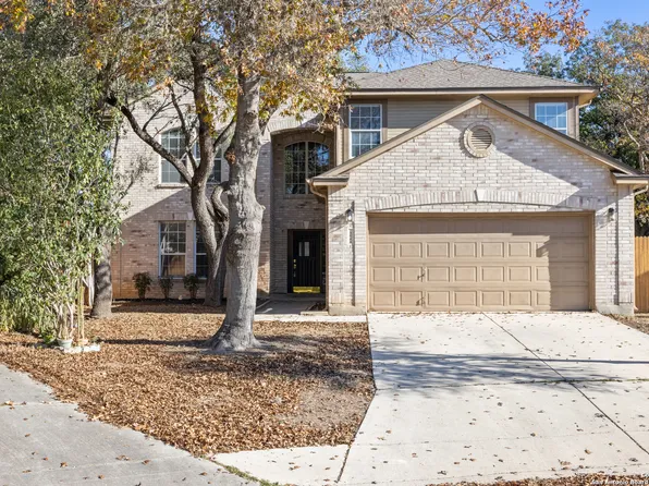 10546 PEMBRIAR CIR, San Antonio, TX 78240