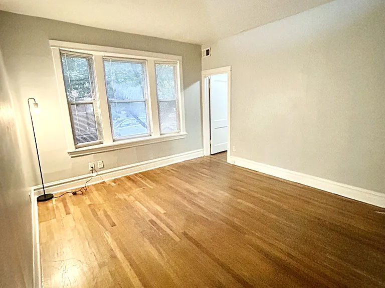 3236 N Keeler Ave #1 — Photo 2