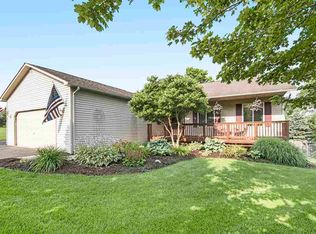 9500 Ruby Rd, Holly, MI 48442