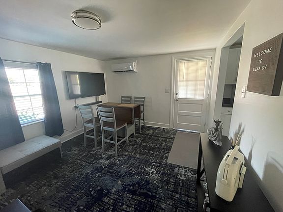4th image of 1941 E Ocean View Ave APT 2