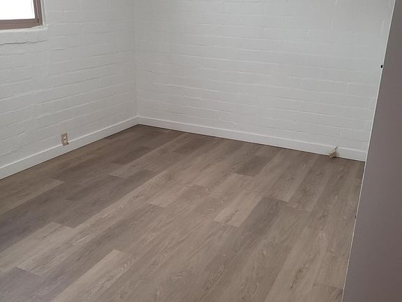 3rd image of 2618 N Sparkman Blvd