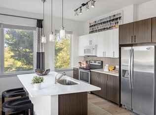 165 Cambridgepark Dr UNIT 424, Cambridge, MA 02140