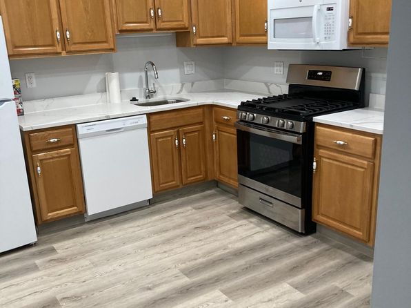 905 Lafayette Ave FLOOR 1