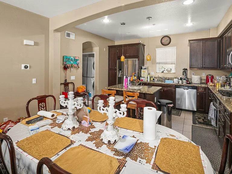 1625 Filaree Dr #165 — Photo 11