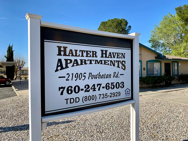 Halter Haven Apartments — Photo 10