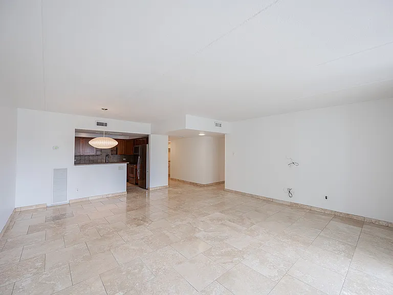 6502 N Central Ave #C103 — Photo 5