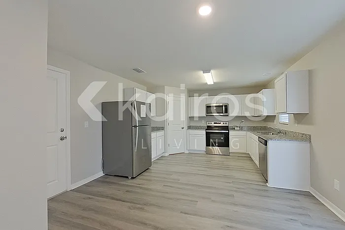 226 Shadow St NW — Photo 6