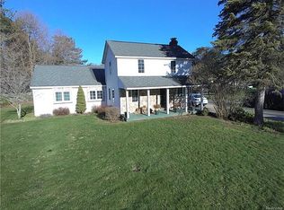 8894 Folkert Rd, Algonac, MI 48001