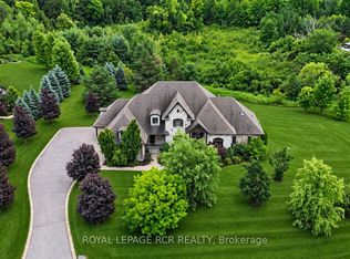 7 Proctor Ave, Caledon, ON L7E 4E7