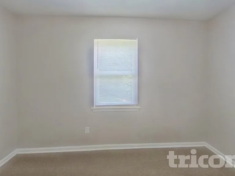 7631 Coffey Creek Dr — Photo 12