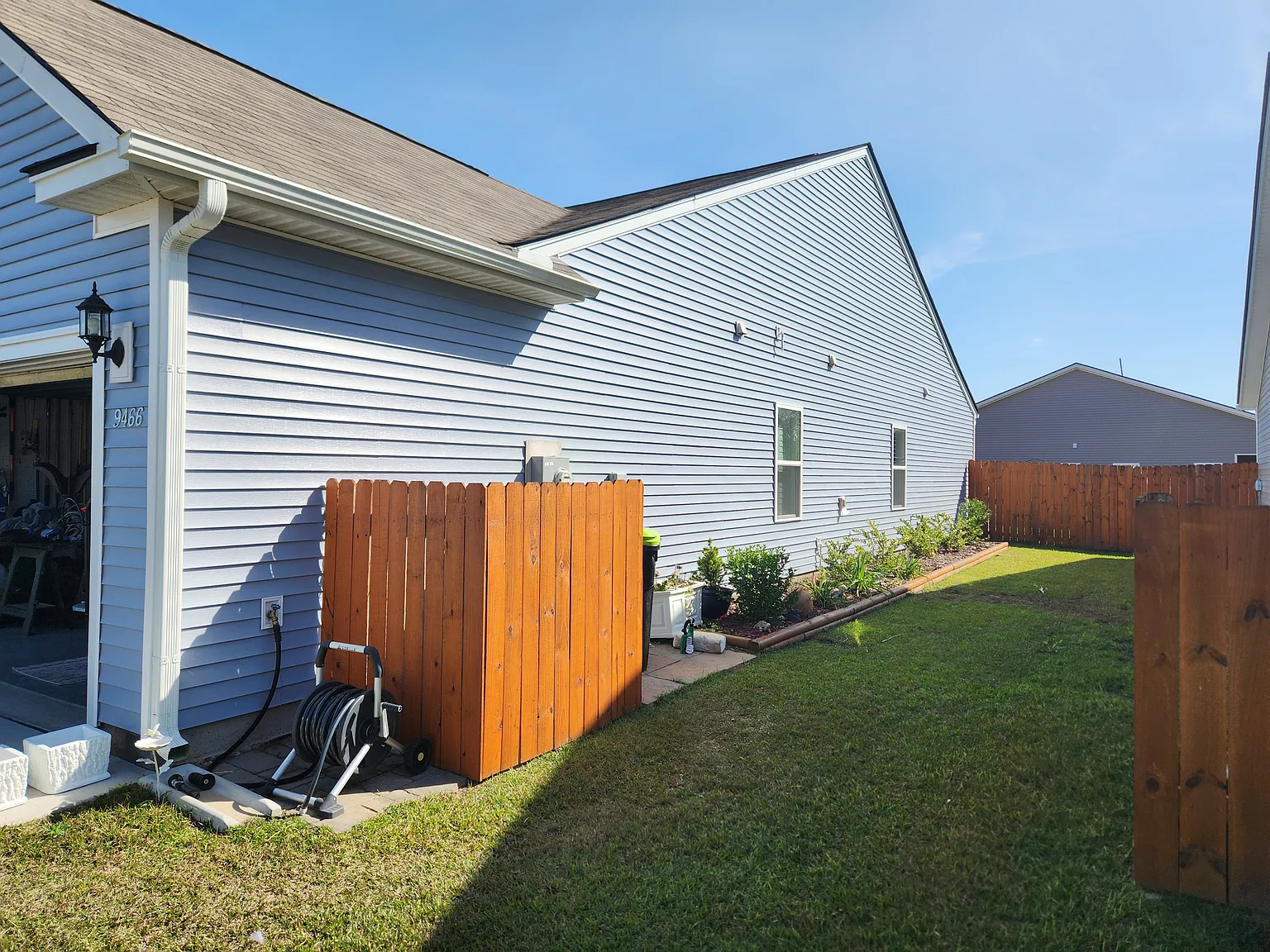 3 bed, 1913 sqft, $2,350 — Photo 3