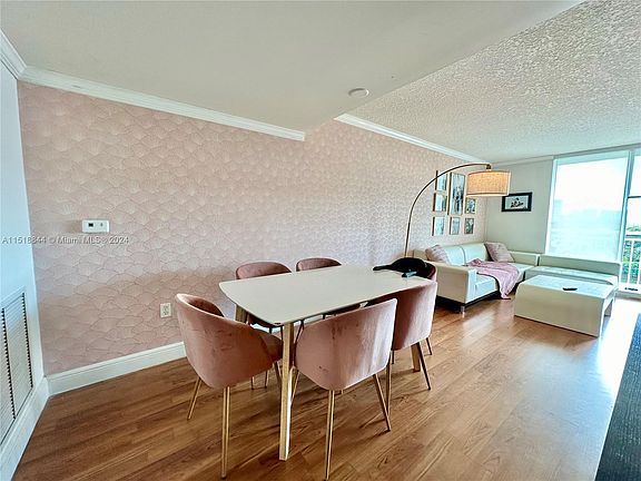 3rd image of 3000 Coral Way APT 514