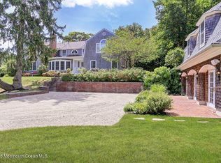 8 Briarwood Rd, Rumson, NJ 07760