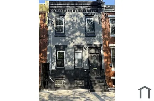 2941 N 9th St Photo 1