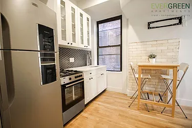 Rented by Evergreen Apartments BK