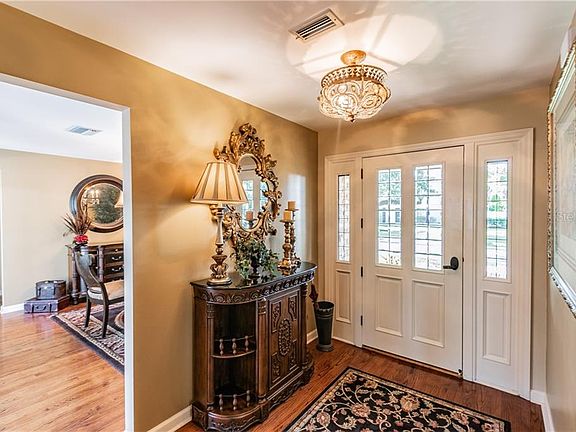 5th image of 4507 S Ferncroft Cir