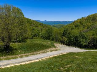 1 Rooster Ridge Pl, Lenoir, NC 28645
