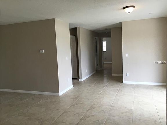 3rd image of 603 Nutmeg Pl