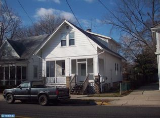 61 Chestnut St, Salem, NJ 08079