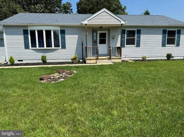 2205 Kingsford Ln, Atco, NJ 08004