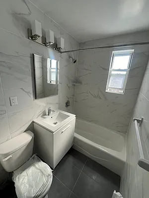 Rented by Voro Purple LLC | media 10