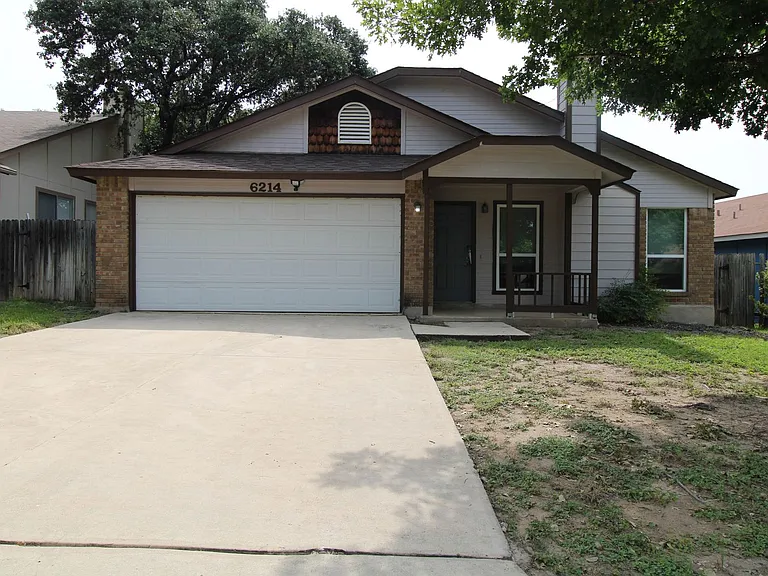 6214 Ridge Glade St — Photo 1