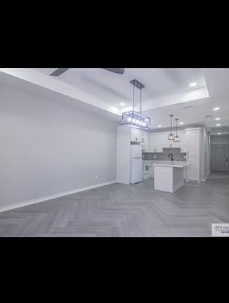 2nd image of 4651 Calle La Mansion #A